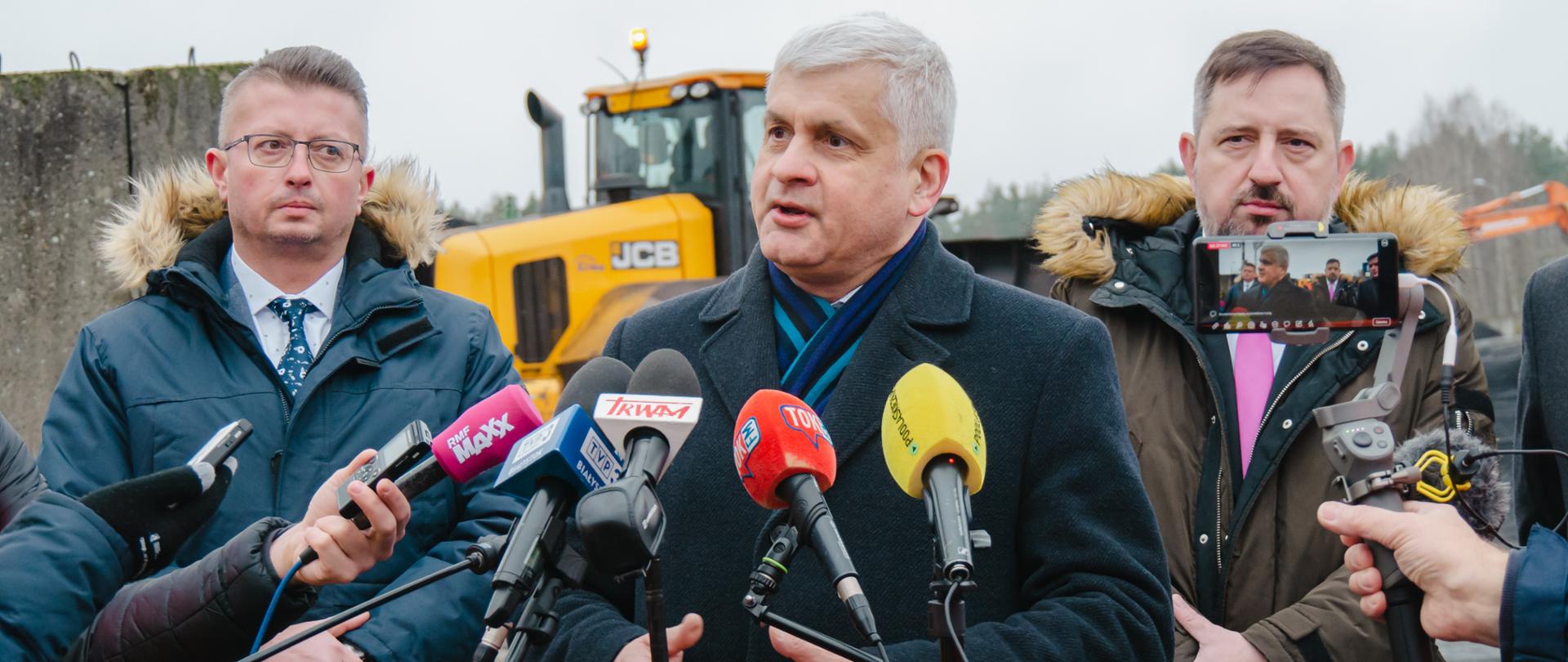 Rozpoczął się proces dystrybucji węgla przez podlaskie samorządy