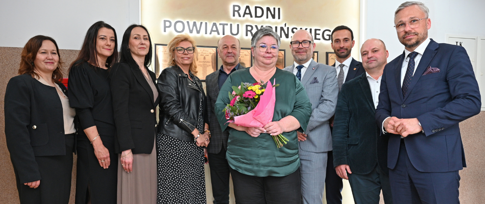 Nowo powołany Państwowy Powiatowy Inspektor Sanitarny w Rypinie z gośćmi.