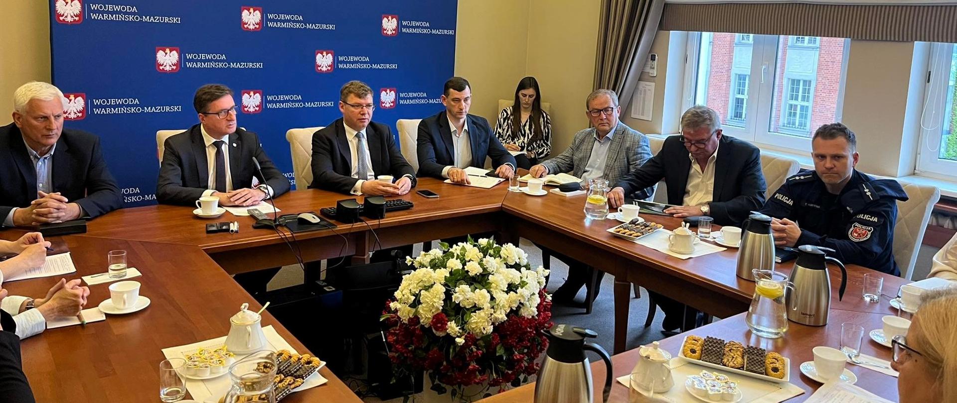 Stop dewastacji mazurskich jezior! 