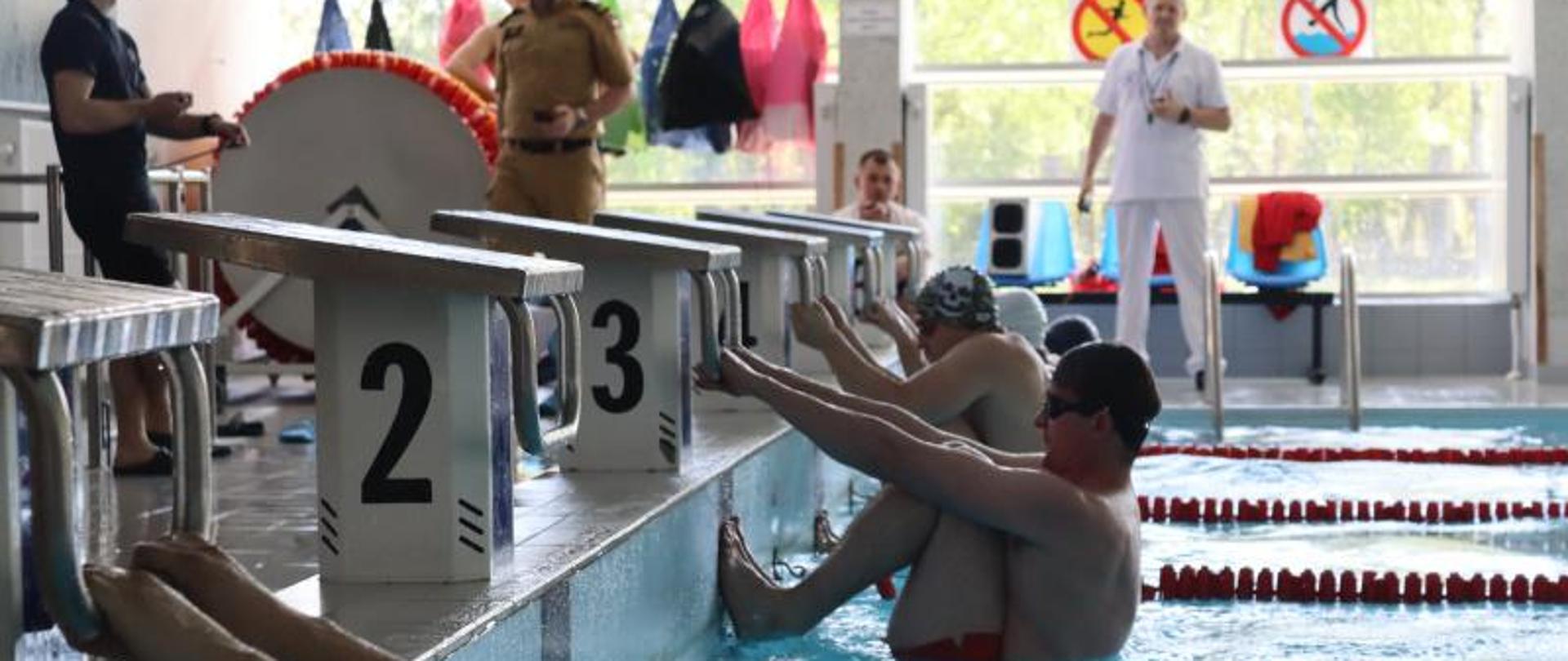 Strażackie zawody pływackie na podkarpaciu