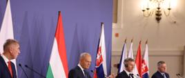Premier D. Tusk podczas szczytu V4