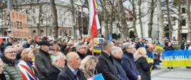 Udział Ambasadora Krzysztofa Olendzkiego w uroczystościach upamiętniających 2. rocznicę pełnoskalowej agresji rosyjskiej na Ukrainę