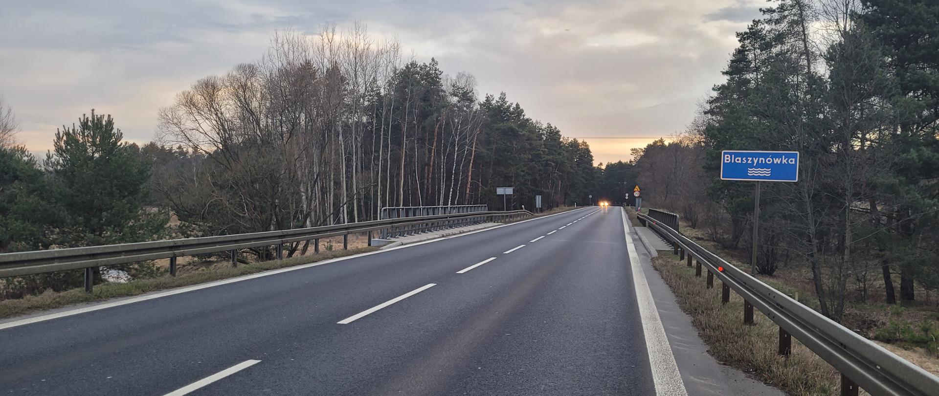 Budowa mostu przez ciek Blaszynówka w ciągu drogi krajowej nr 11 w miejscowości Tworóg