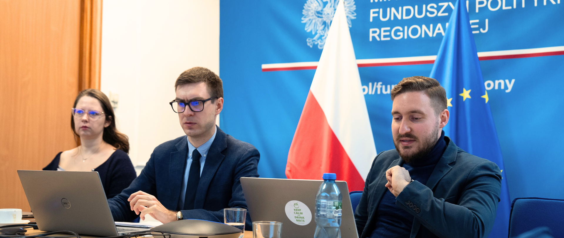 Prezentacja podczas sesji szkoleniowej online