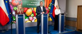 Na zdj. minister rolnictwa Stefan Krajewski i wiceminister zdrowia Katarzyna Kęcka