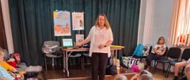 Zajęcia edukacyjne dla dzieci uczestniczących w półkoloniach organizowanych przez Dzielnicowy Dom Kultury w Piekarach Śląskich (Brzeziny Śląskie)