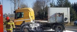 Zderzenie samochodu dostawczego z ciężarowym na DK 20 przy miejscowości Biały Bór