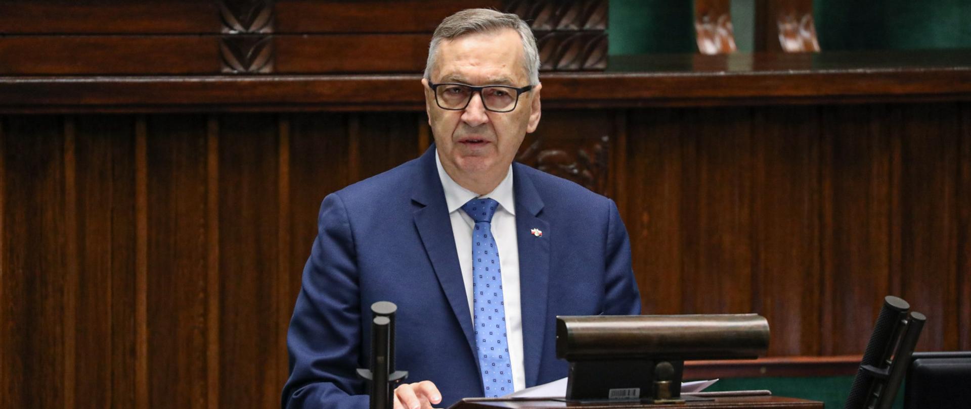 Wiceminister Stanisław Szwed w Sejmie 