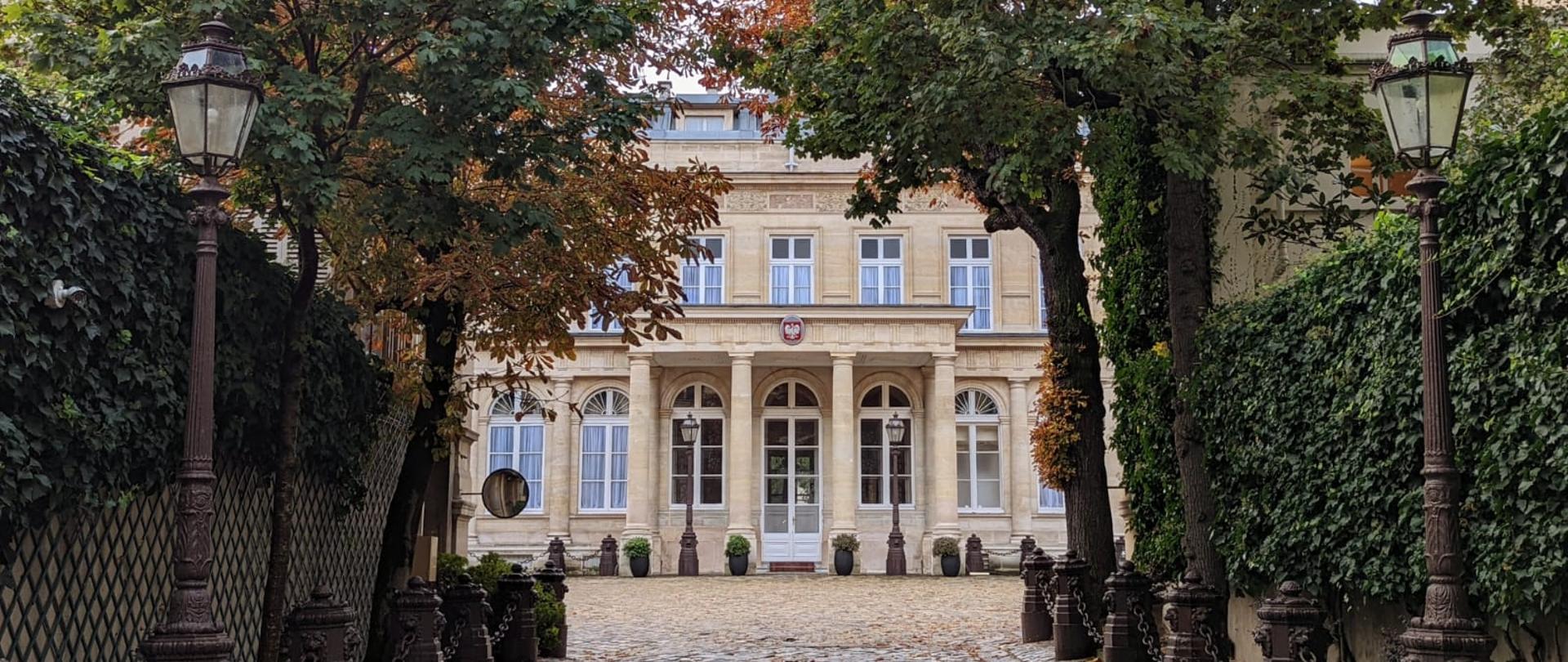Ambasada RP w Paryżu