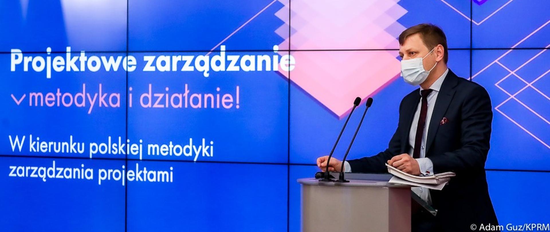 Prof. Norbert Maliszewski Szef CAS otwiera 8 Śniadanie z Monalizą