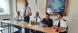 W dniu 10 sierpnia br. Zastępca Lubuskiego Komendanta Wojewódzkiego PSP - bryg. Maciej Iwko wizytował jednostki OSP w powiecie nowosolskim, a następnie spotkał się z Prezesami i Naczelnikami wszystkich jednostek OSP
