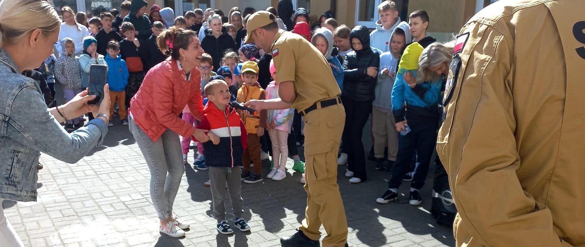 Podziękowania i życzenia z okazji święta strażaków