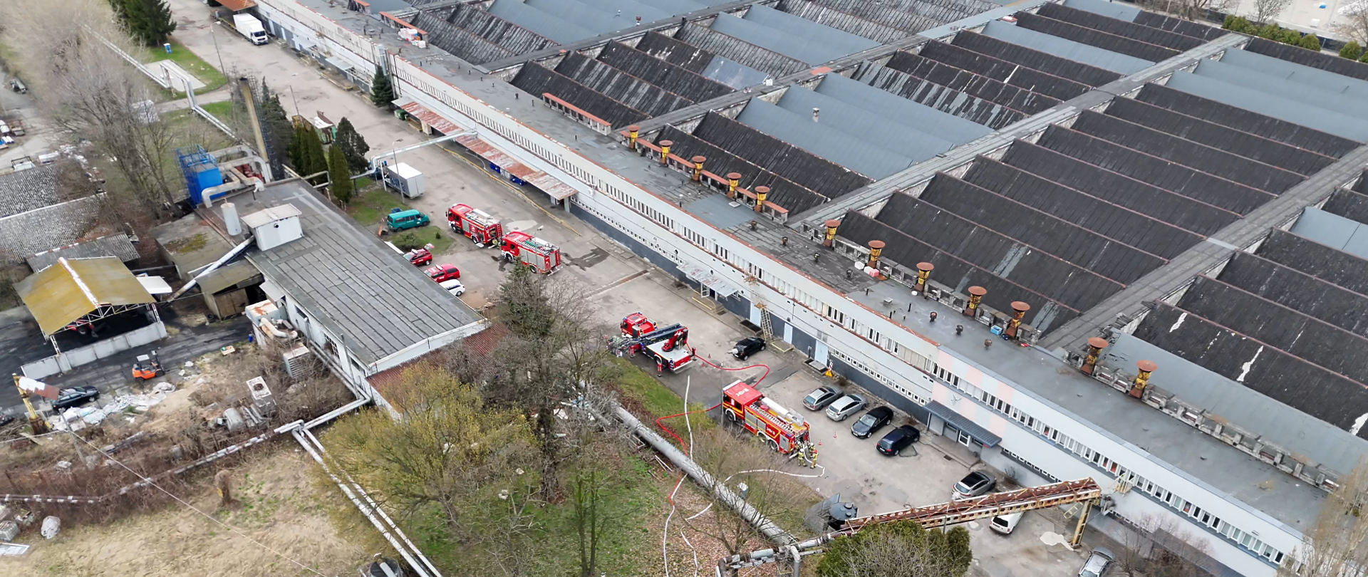 Ćwiczenia ratowniczo-gaśnicze na terenie zakładu Runotex w Kaliszu