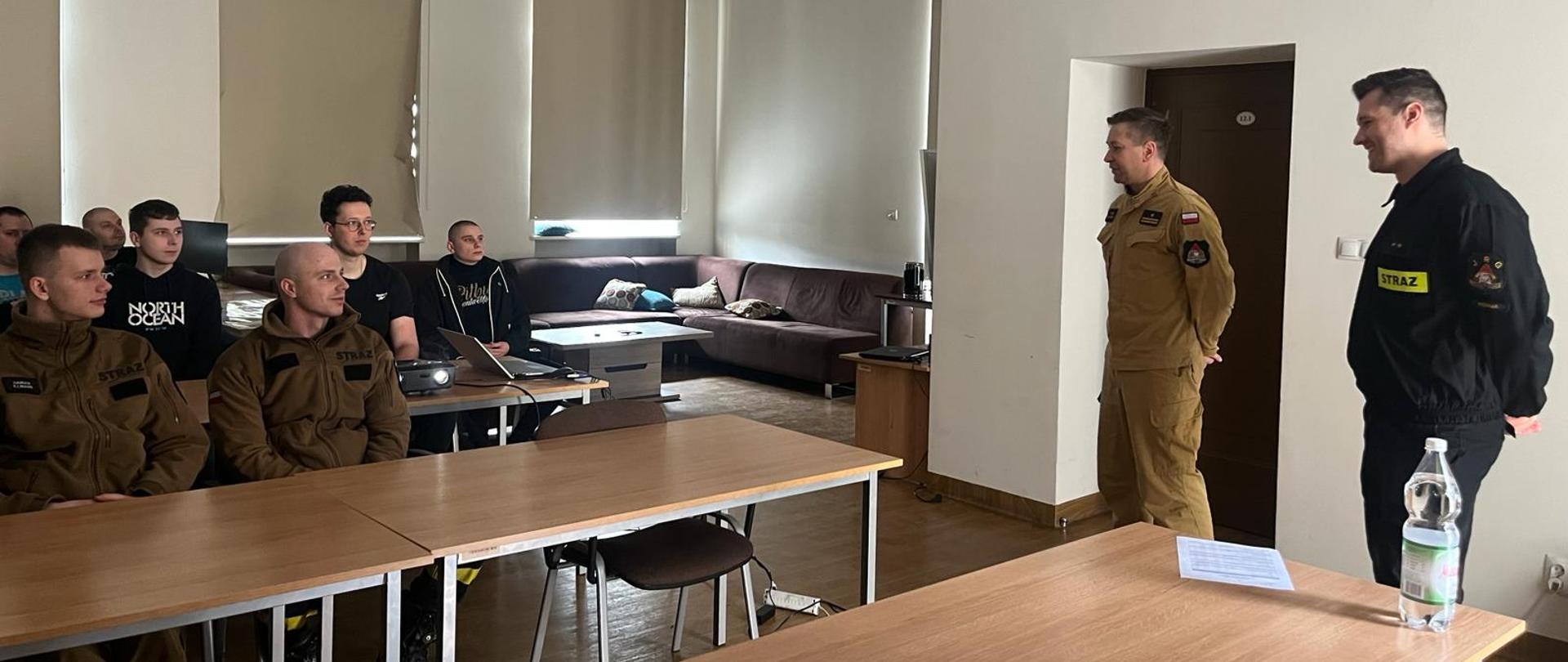 Na zdjęciu widzimy otwarcie szkolenia