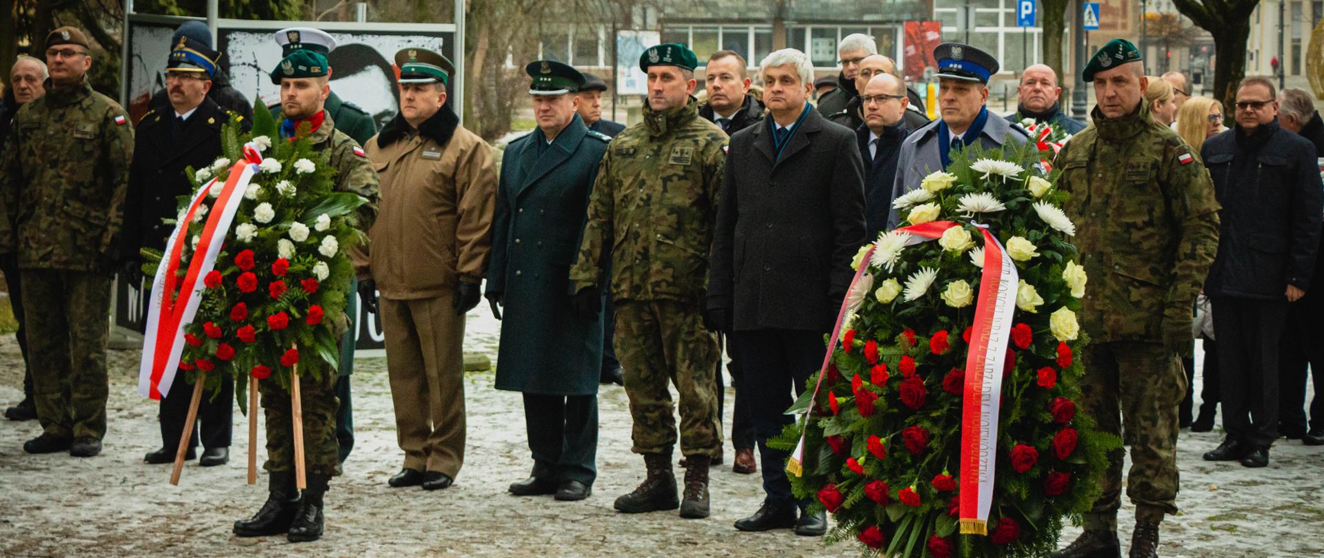 Uroczystości związane z 40. rocznicą wprowadzenia stanu wojennego w Polsce