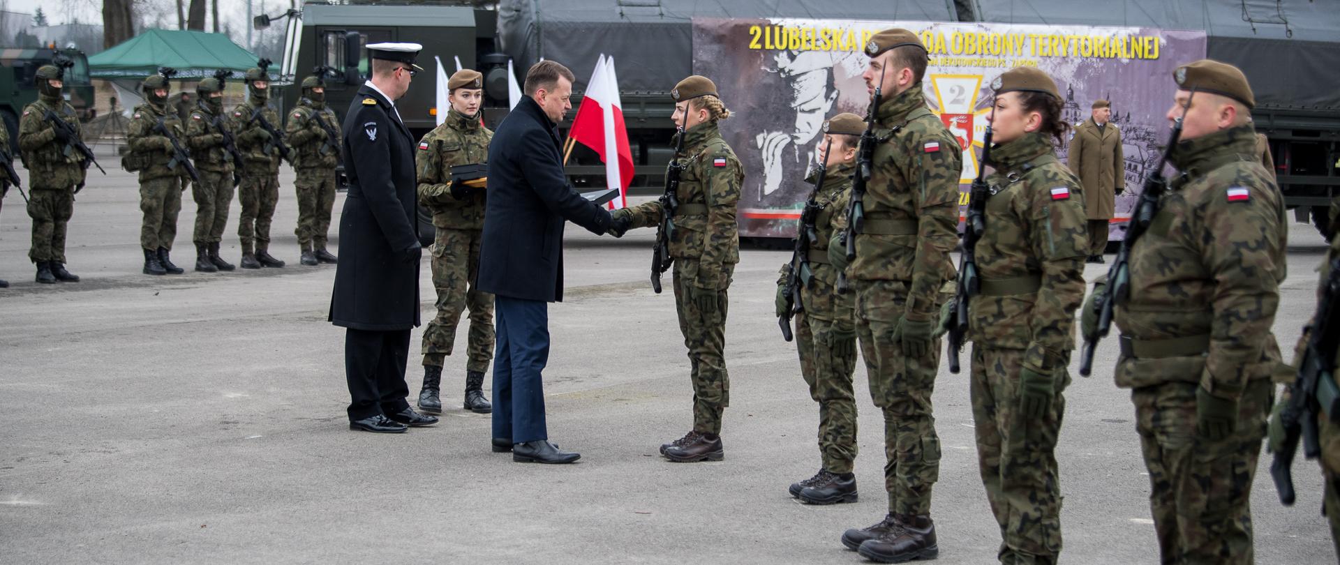 Przysięga wojskowa WOT w Lublinie. W uroczystości uczestniczył wicepremier M. Błaszczak 