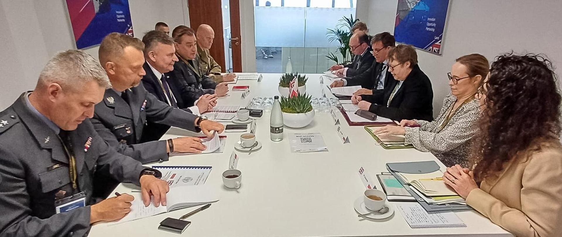 Slider_1280_43934525-f39d-4934-9758-70ec7788f976q