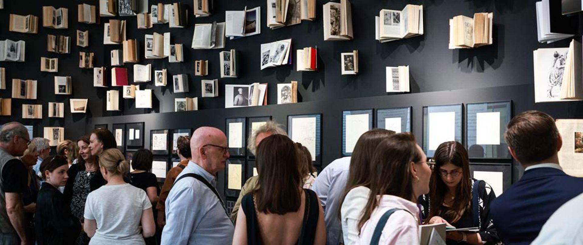 Zapraszamy na dwie nowe wystawy w galeriach na Krakowskim Przedmieściu!, fot. Danuta Matloch