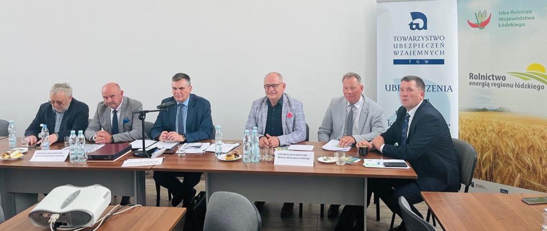 W Walnym Zgromadzeniu Izby Rolniczej Województwa Łódzkiego uczestniczył m.in. wicewojewoda łódzki Marek Mazur. 