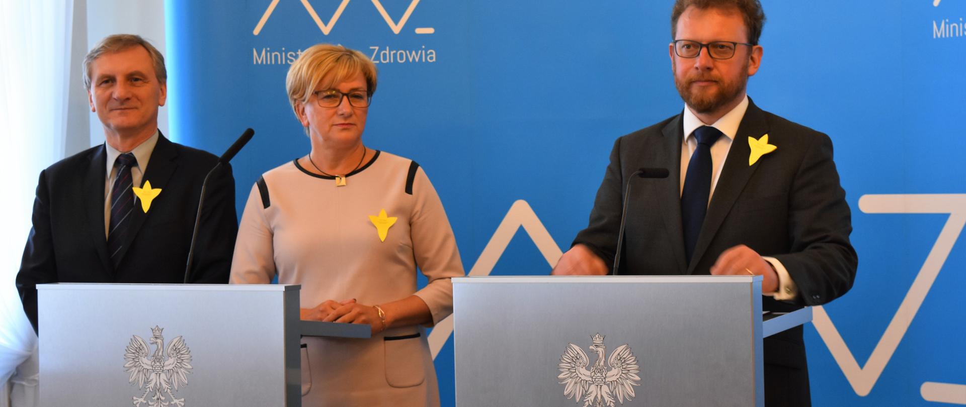 W konferencji prasowej udział wzięli minister zdrowia Łukasz Szumowski, sekretarz stanu Józefa Szczurek-Żelazko oraz podsekretarz stanu Zbigniew J. Król.