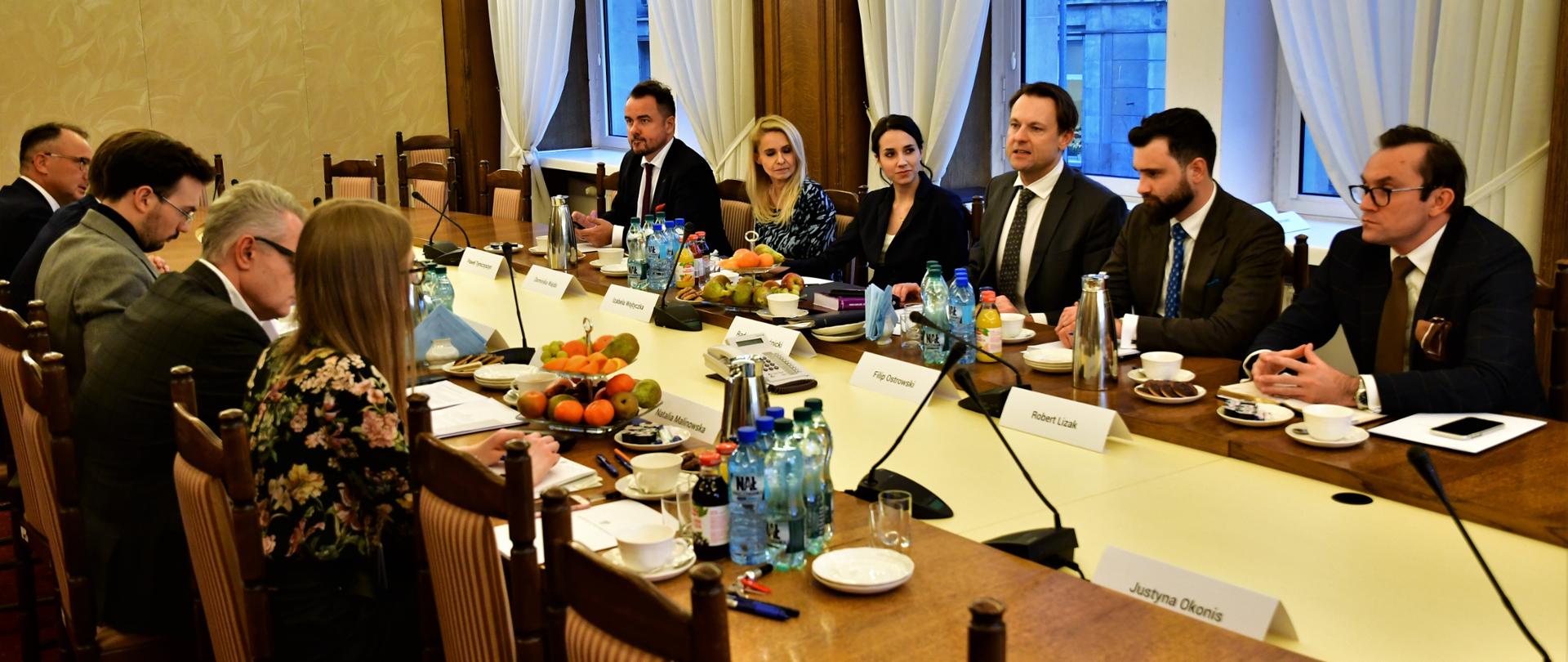 Posiedzenie zespołu eksperckiego Komisji ds reformy nadzoru gospodarczego