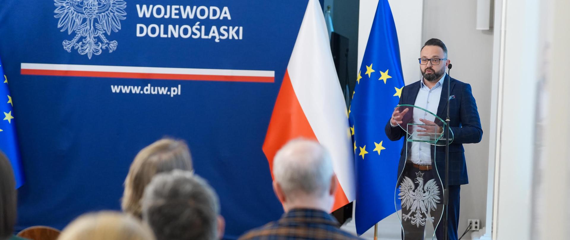 Damian Domusiewicz, Z-ca Dyrektora Wydziału Prawnego, Nadzoru i Kontroli DUW 