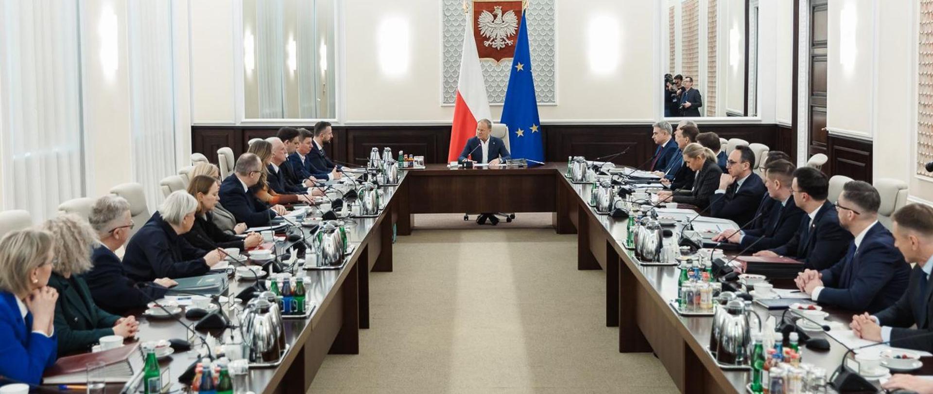 Rada Ministrów za podniesieniem zasiłku pogrzebowego
