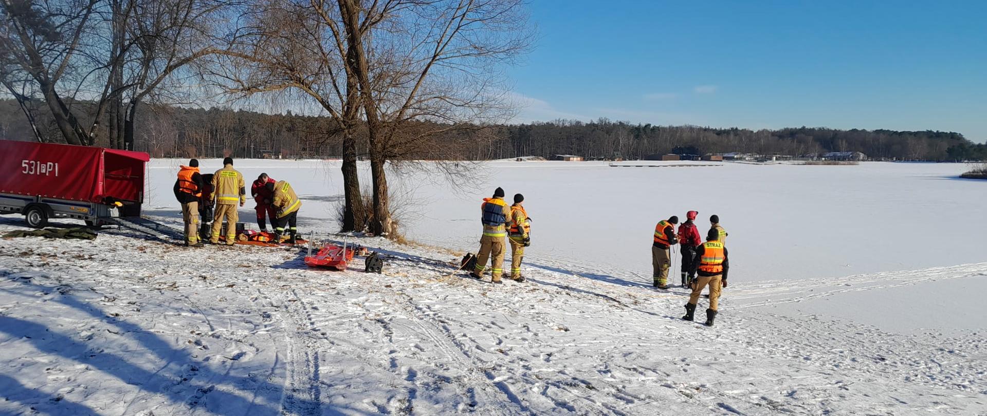 Ćwiczenia z zakresu ratownictwa lodowego
