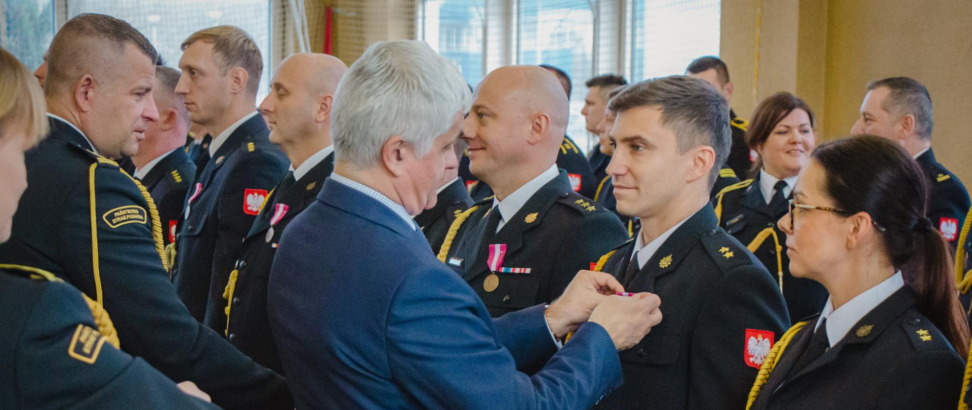 Niepodległościowa uroczystość w Komendzie Wojewódzkiej PSP w Białymstoku