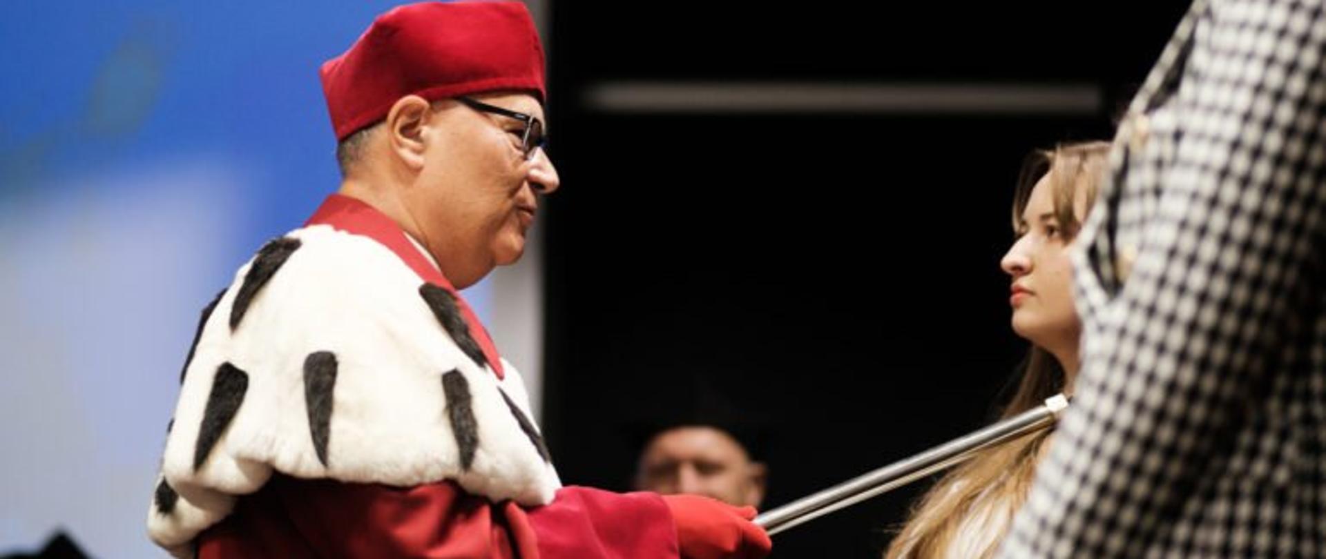  Studenci rozpoczynają nowy rok akademicki