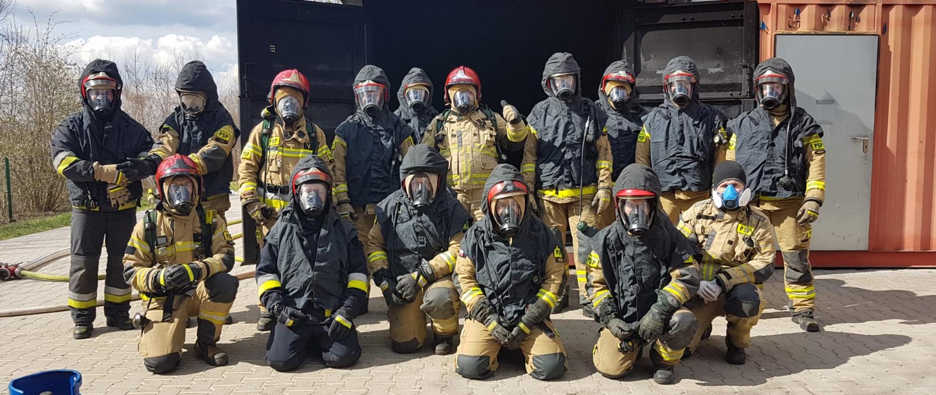 W szkoleniu zorganizowanym przez Ośrodek Szkolenia KW PSP w Opolu wzięli udział strażacy PSP z terenu województwa opolskiego w tym 3 strażaków z KP PSP w Brzegu.