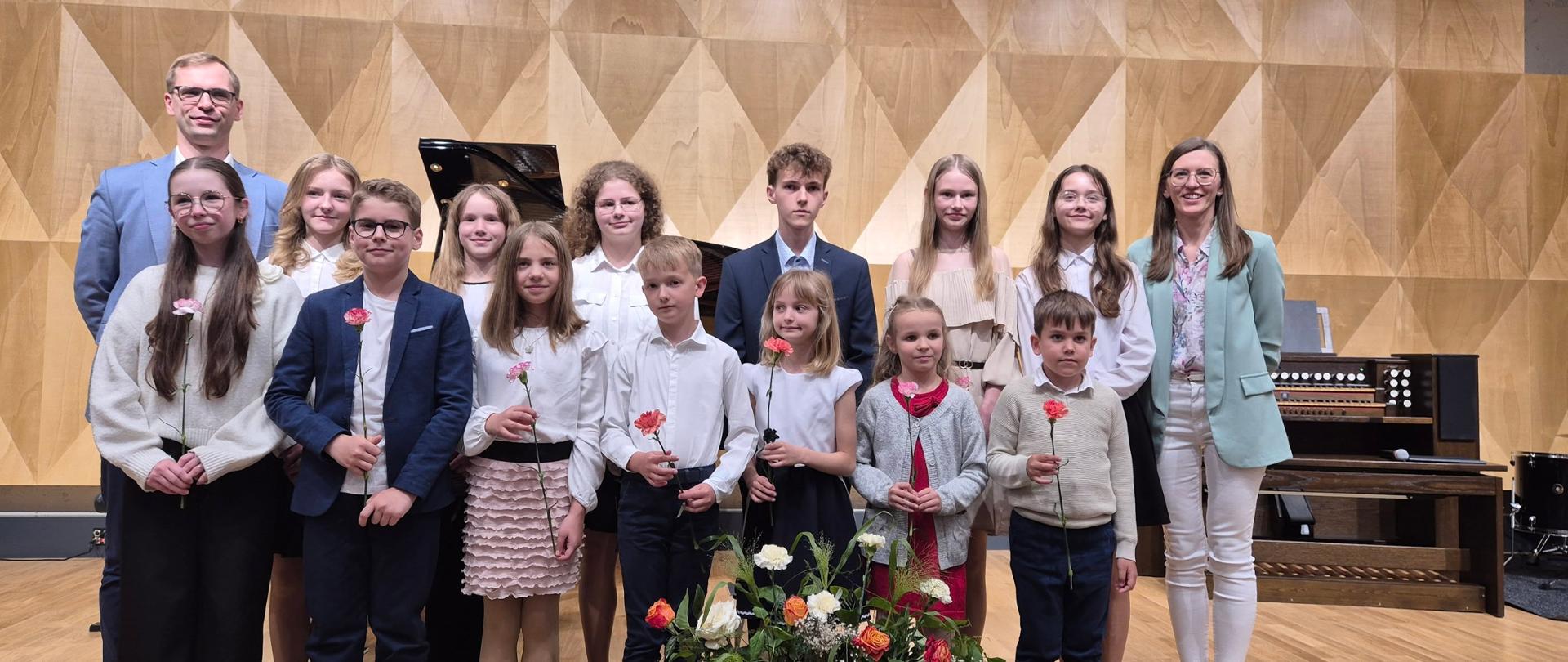 Popis pianistów i organistów