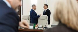 Wicepremier K. Gawkowski i Wicepremier R. Sikorski przed posiedzeniem Rady Ministrów