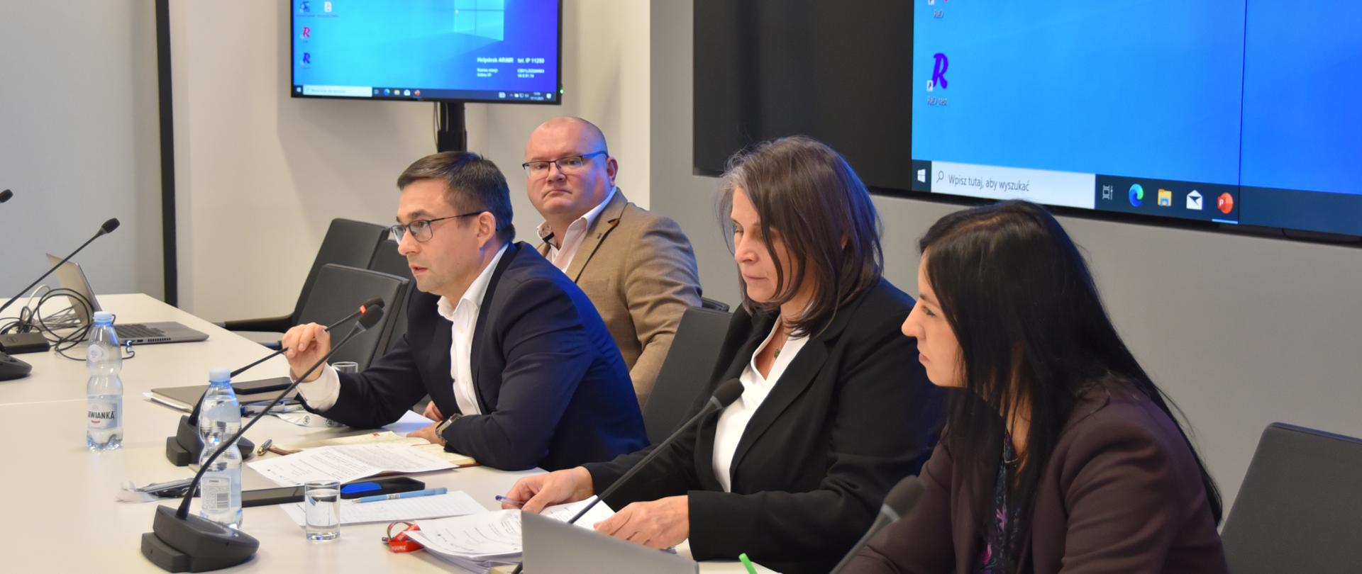 spotkanie poprowadził Marek Budzich