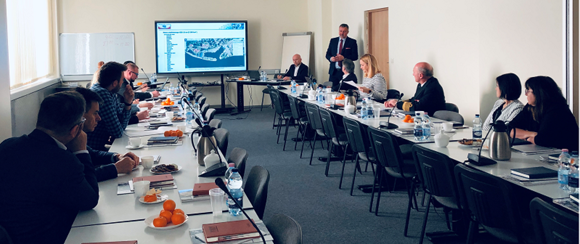 Członkowie Rady IIP podczas posiedzenia.