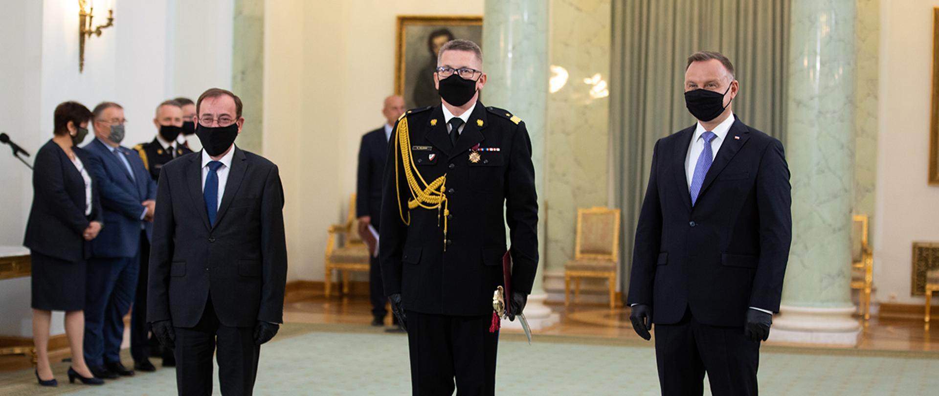 Na zdjęciu: Prezydent RP Andrzej Duda, minister Mariusz Kamiński oraz nadbrygadier Krzysztof Hejduk 
