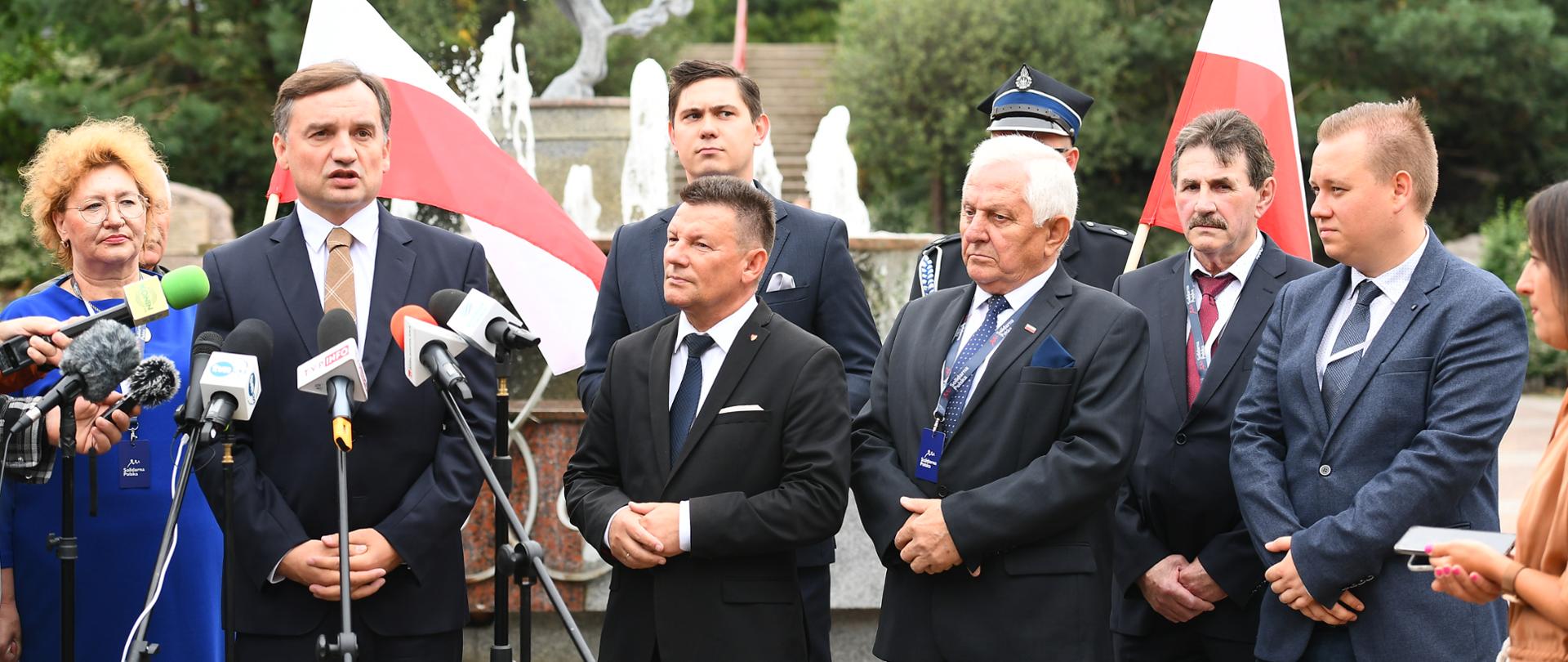 Konferencja prasowa z udziałem Ministra Sprawiedliwości Prokuratora Generalnego Zbigniewa Ziobro, która odbyła się w Koninie