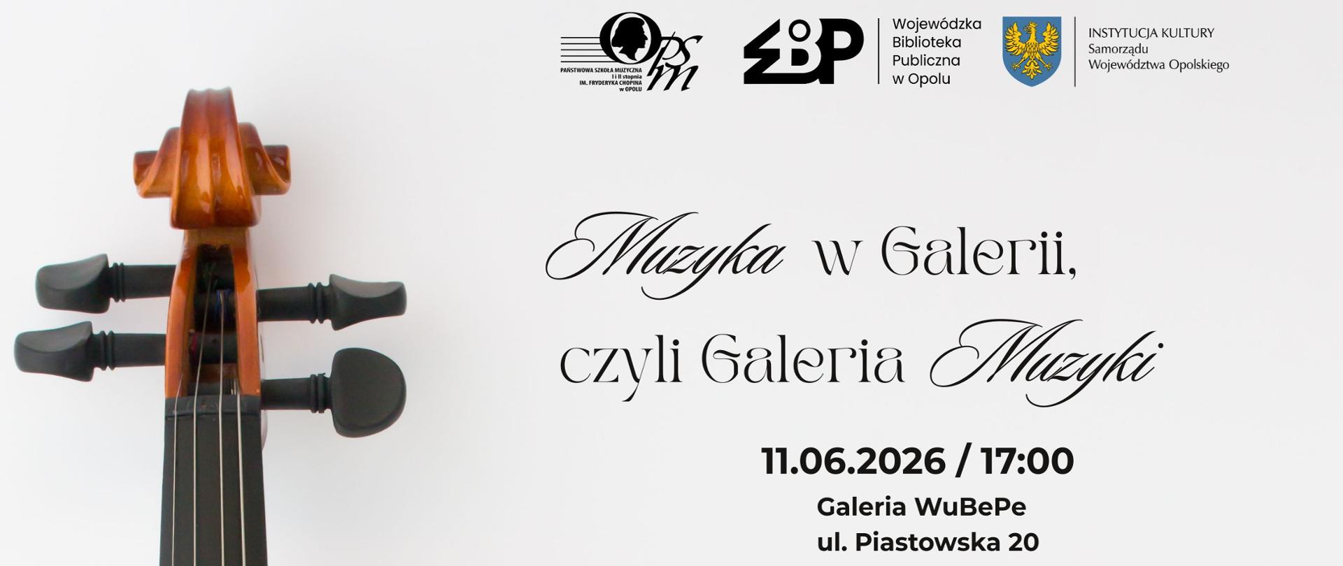 jasny plakat przedstawiający grafikę pudła rezonansowego skrzypiec po lewej stronie, w górnej części logotypy Szkoły, Wojewódzkiej Biblioteki Publicznej oraz Instytucji Kultury Samorządu Województwa Opolskiego, w centralnej części informacja o wykonawcach, dacie, godzinie oraz miejscu koncertu, w dolnej części logotypy patronów medialnych: Radio DOXA, TVP 3, Radio Opole, ecovision.tv, Radio Park, Radio ESKA, ESKA 2, o!polska, Tygodnik Krapkowicki