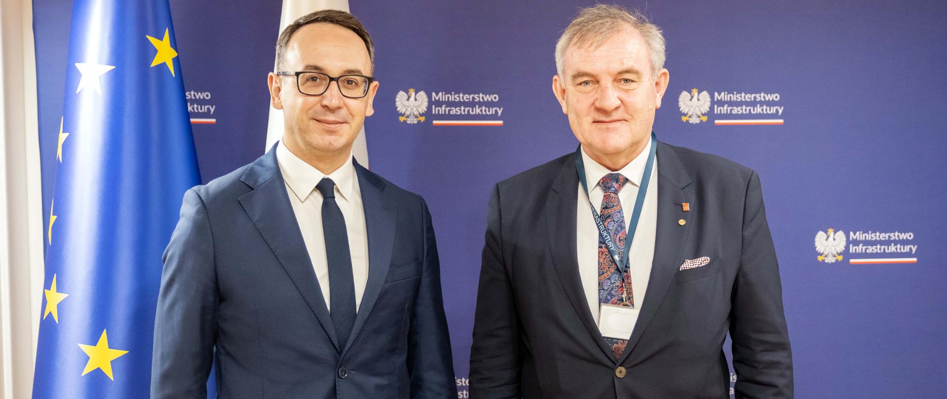 Minister infrastruktury Dariusz Klimczak z rektorem Politechniki Łódzkiej, prof. Krzysztofem Jóźwikiem