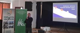 Szkolenie dla rolników - kierownik Oddziału w Słupcy Zbigniew Wiśniewski, podczas prelekcji