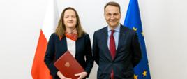 Minister Radosław Sikorski presented the ministerial nomination to Anna Radwan