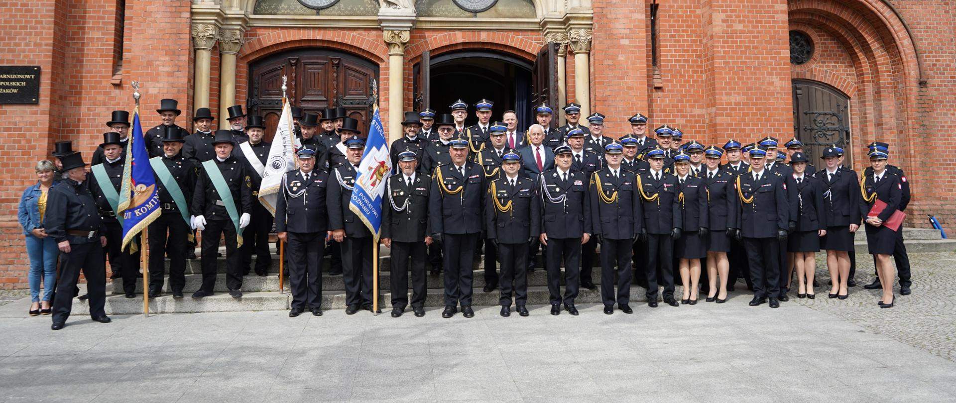 Msza święta i apel pamięci z okazji Dnia Strażaka 2024