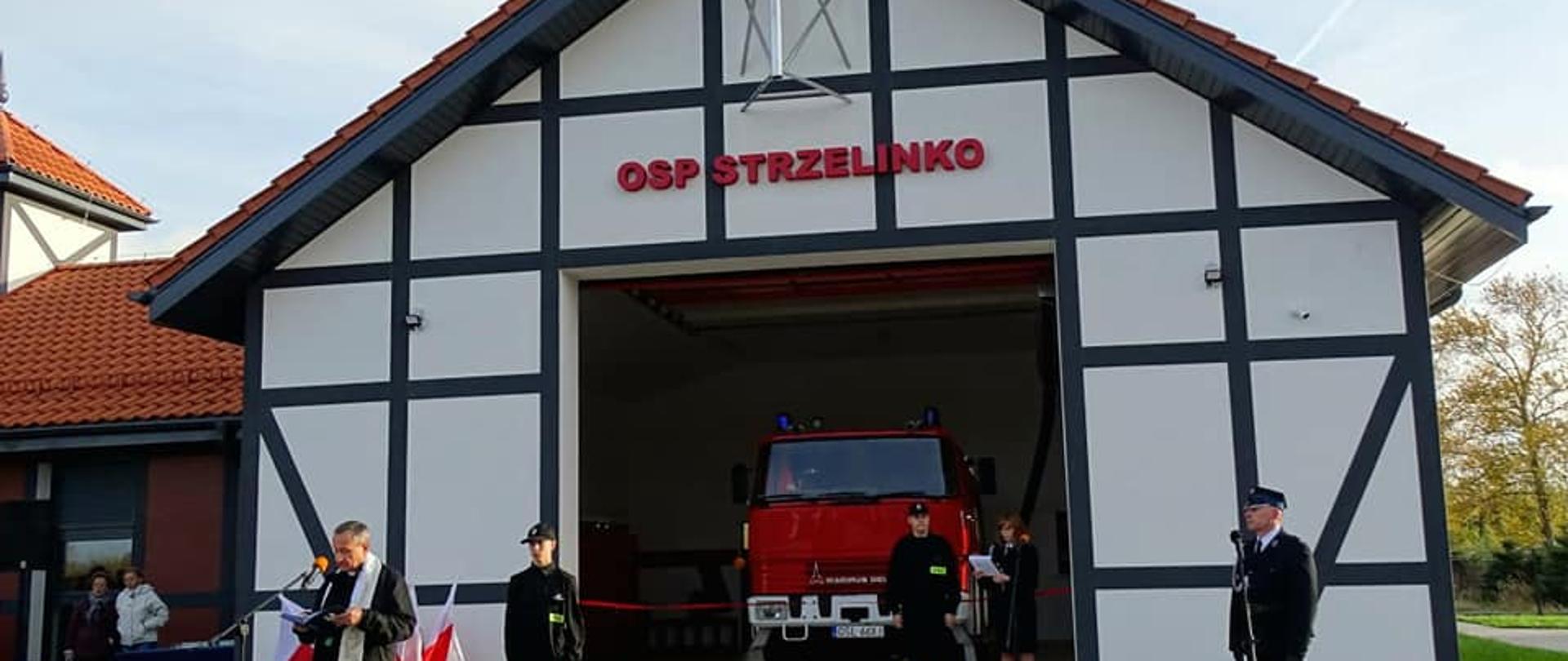 Zdjęcie przedstawia nową remizę w OSP Strzelinko