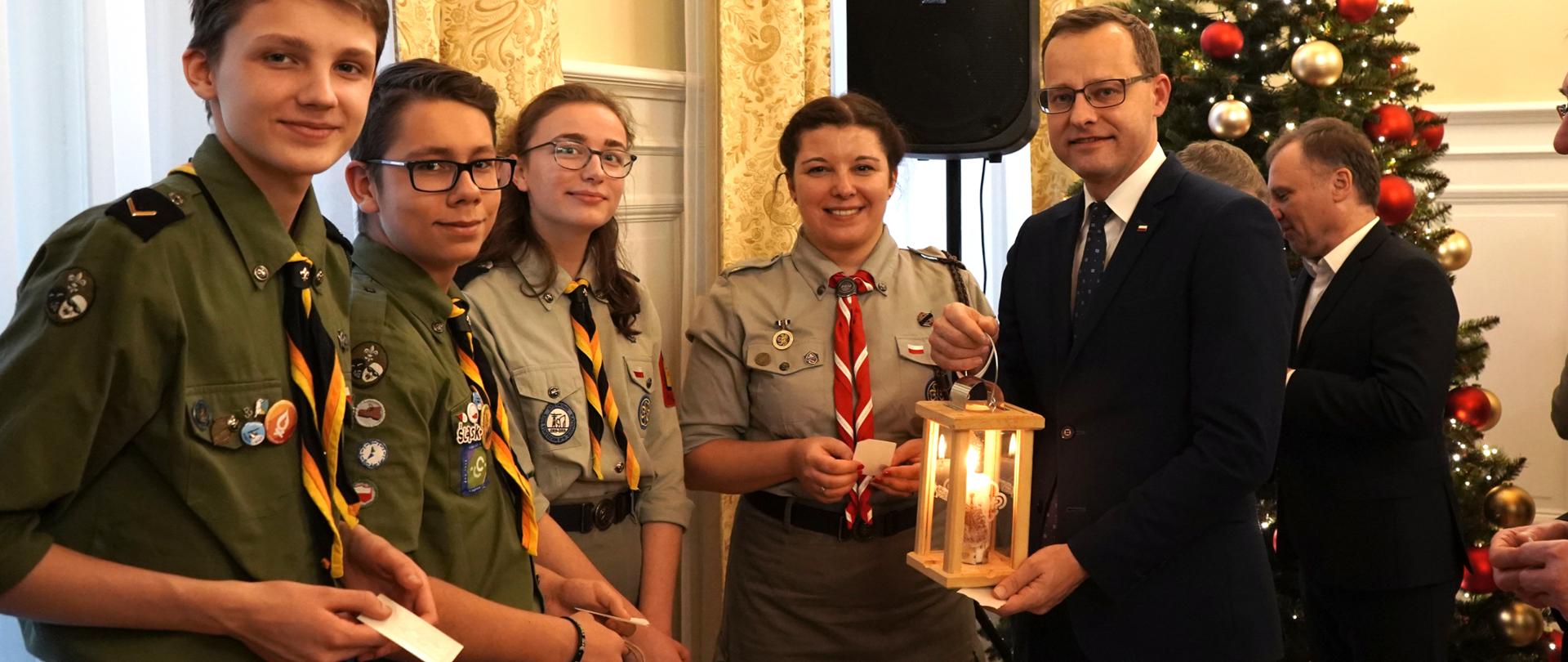 Betlejemskie Światło Pokoju w Ministerstwie Sprawiedliwości