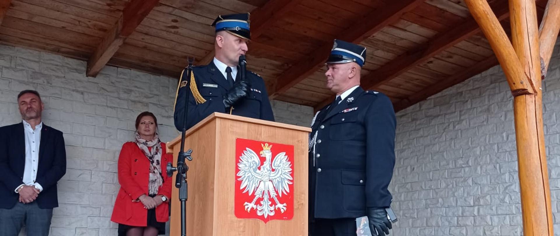 Zdjęcie przedstawia obchody jubileuszu 10-lecia OSP Gąsawy Rządowe