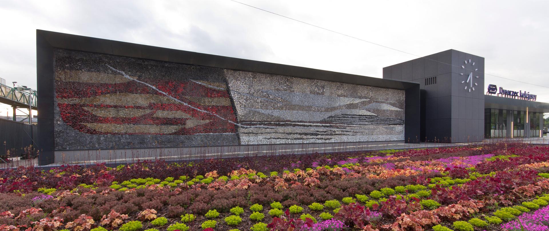 W Oświęcimiu otwarto nowy budynek dworca kolejowego