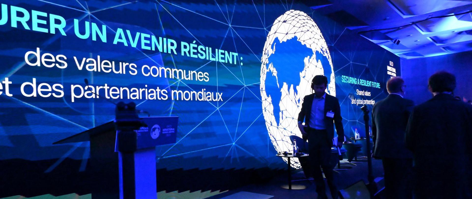 minister klimatu i środowiska Anna Moskwa uczestniczy w Sesji Ministerialnej Rady OECD pod hasłem „Securing a resilient future: Shared values and global partnerships” w Paryżu