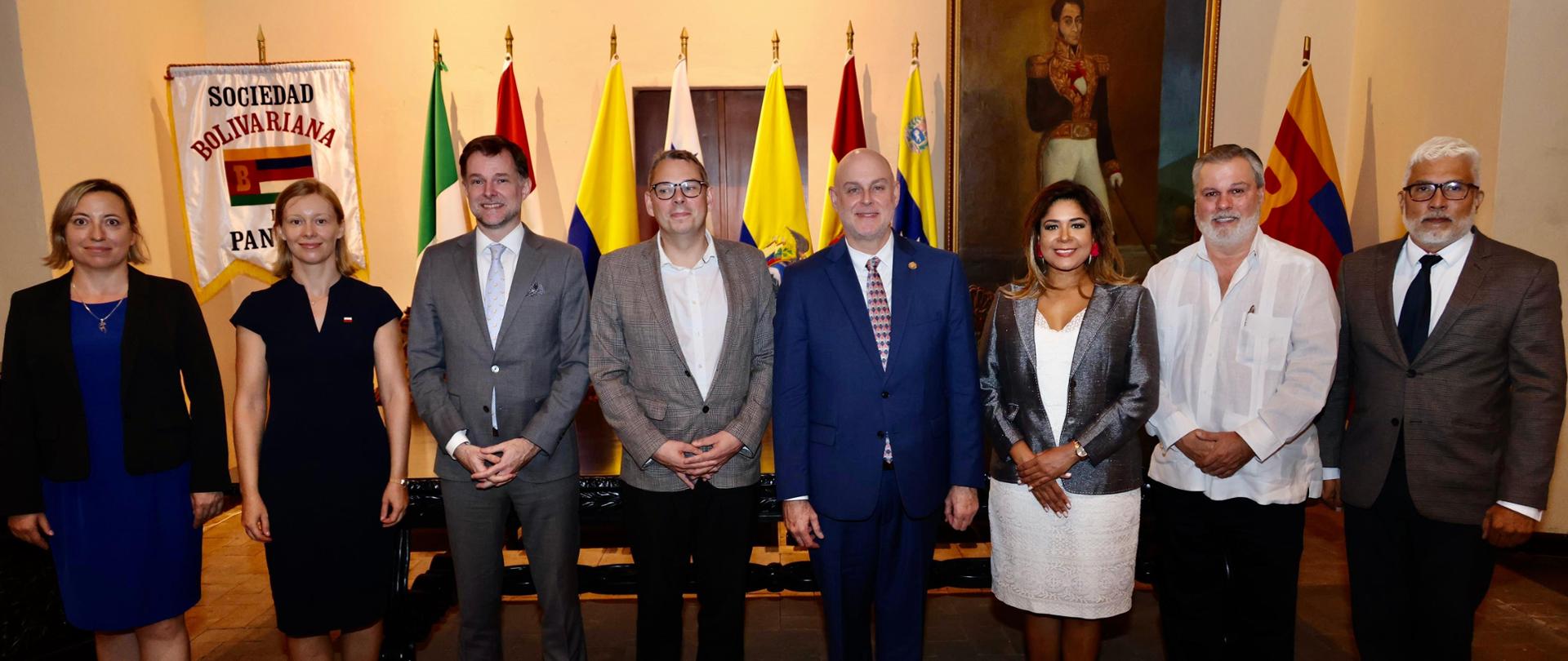 Delegación_polaca_Foto_02