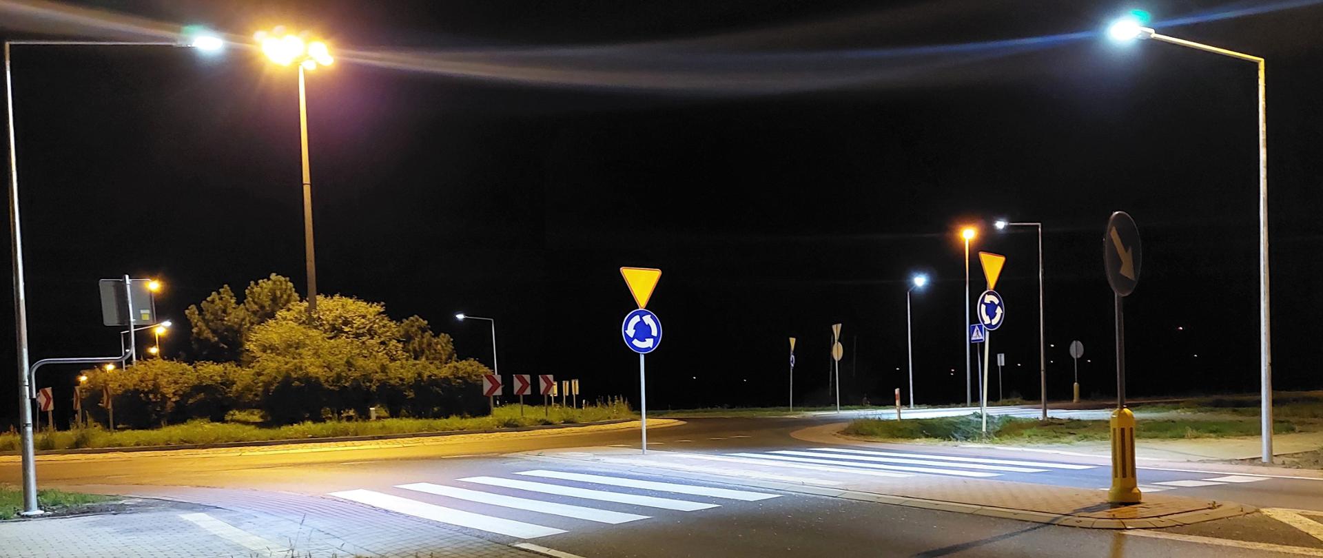 DK15 rondo w Lipnicy - ukończone doświetlenia - wrzesień 2023