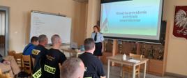 W dniu 13 września 2022 roku w Komendzie Miejskiej Państwowej Straży Pożarnej w Bielsku-Białej odbyło się szkolenie organizowane przez Komendę Wojewódzką Państwowej Straży Pożarnej
w Katowicach. Szkolenie z zakresu Bezpieczeństwa i Higieny Pracy było skierowane do naczelników Ochotniczych Straży Pożarnych z terenu Bielska-Białej i powiatu bielskiego i zostało przeprowadzone na podstawie programu szkolenia zatwierdzonego przez Komendanta Głównego PSP.

